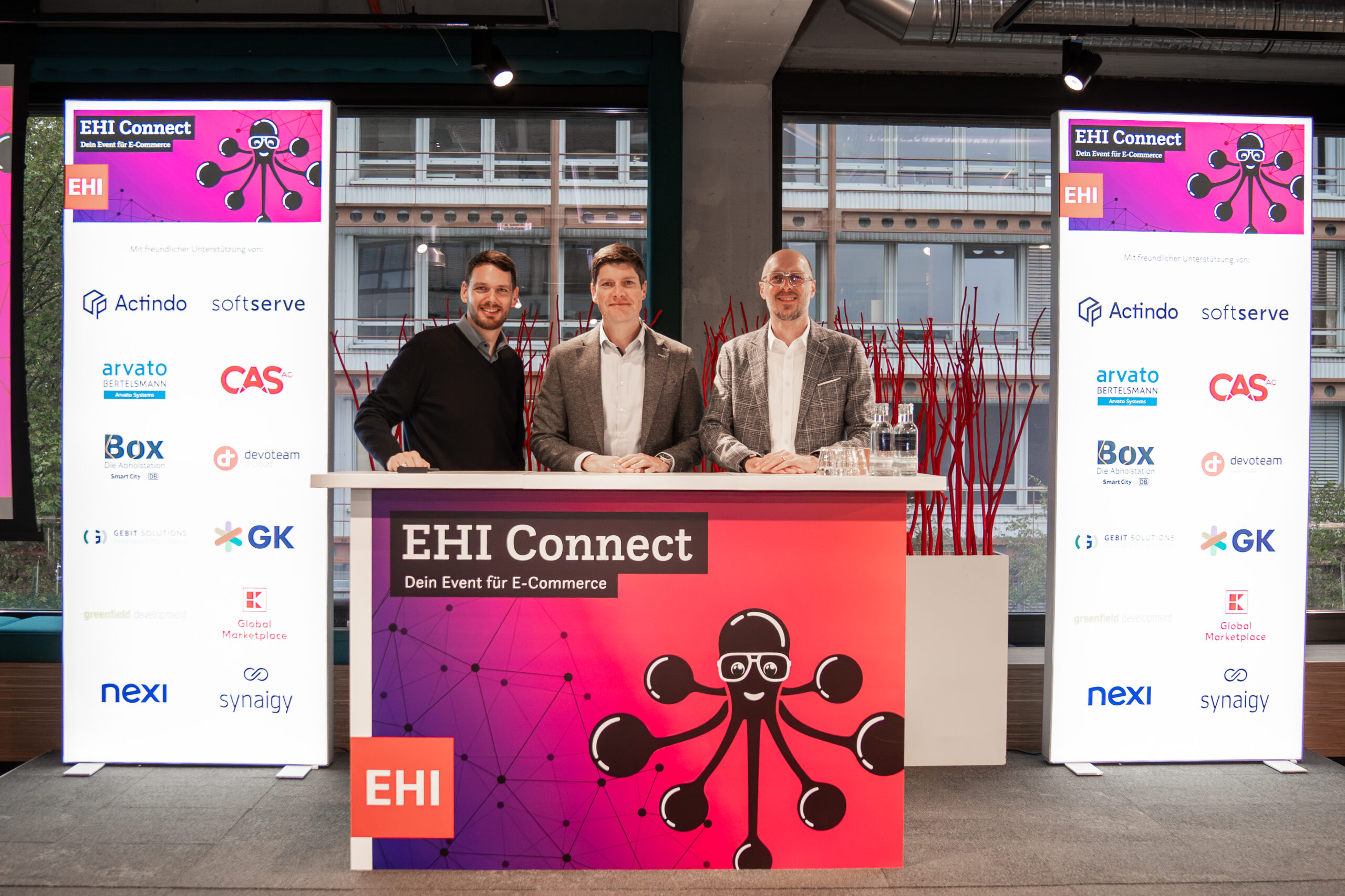 Team der EHI Connect mit Matthias Wlaka, bonprix